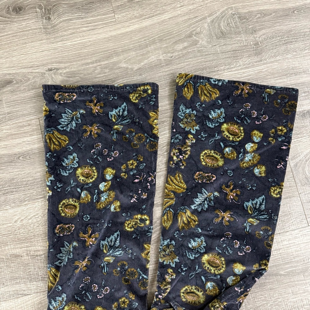 Pilcro Floral Velvet Pants - Multicolor - Picture 5 of 10